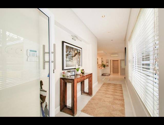 3 BEDROOM PROPERTY TO RENT IN BRYANSTON